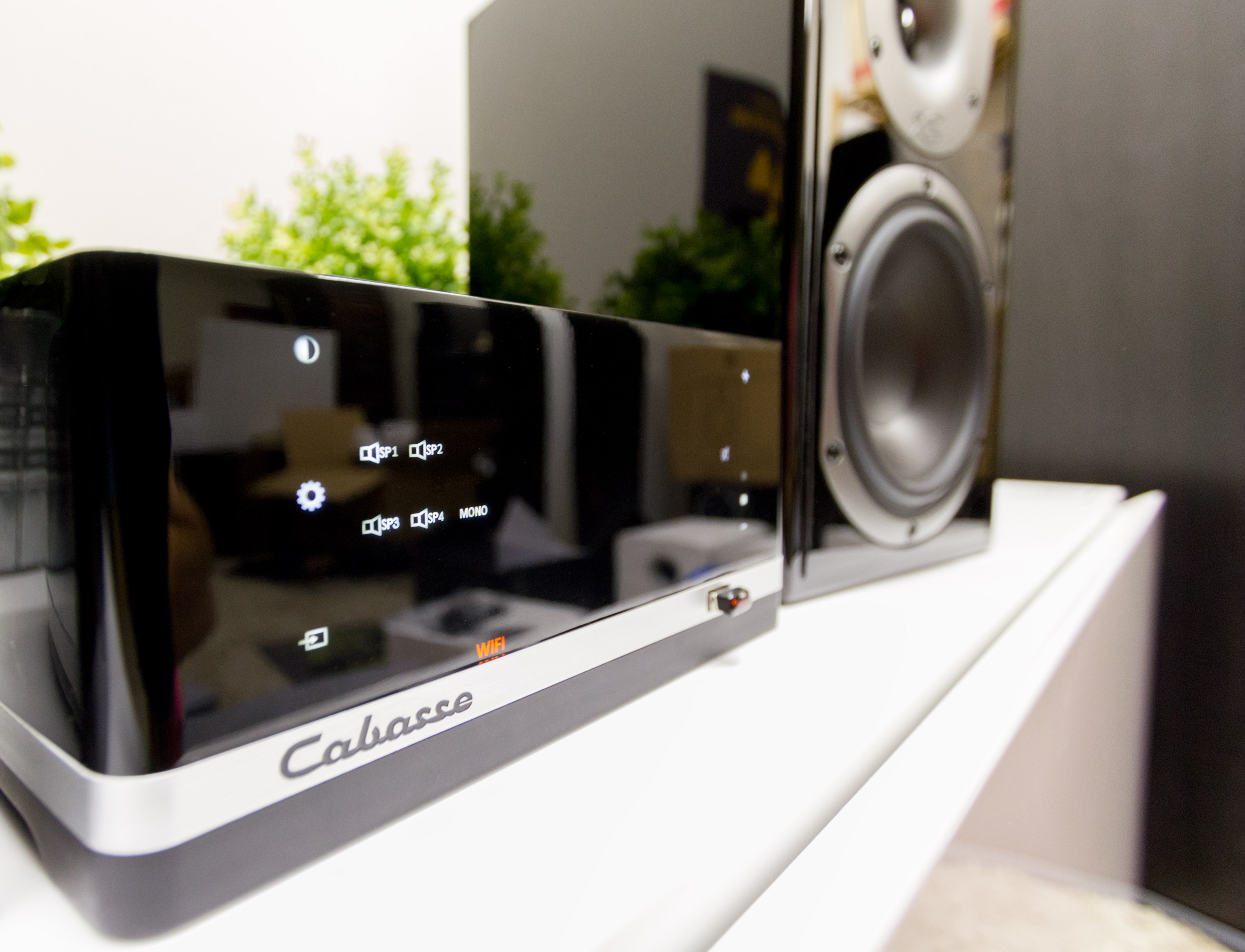 Cabasse Stream Amp 100