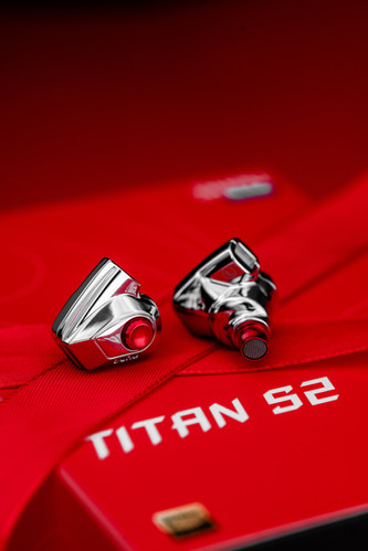 Dunu Titan S2