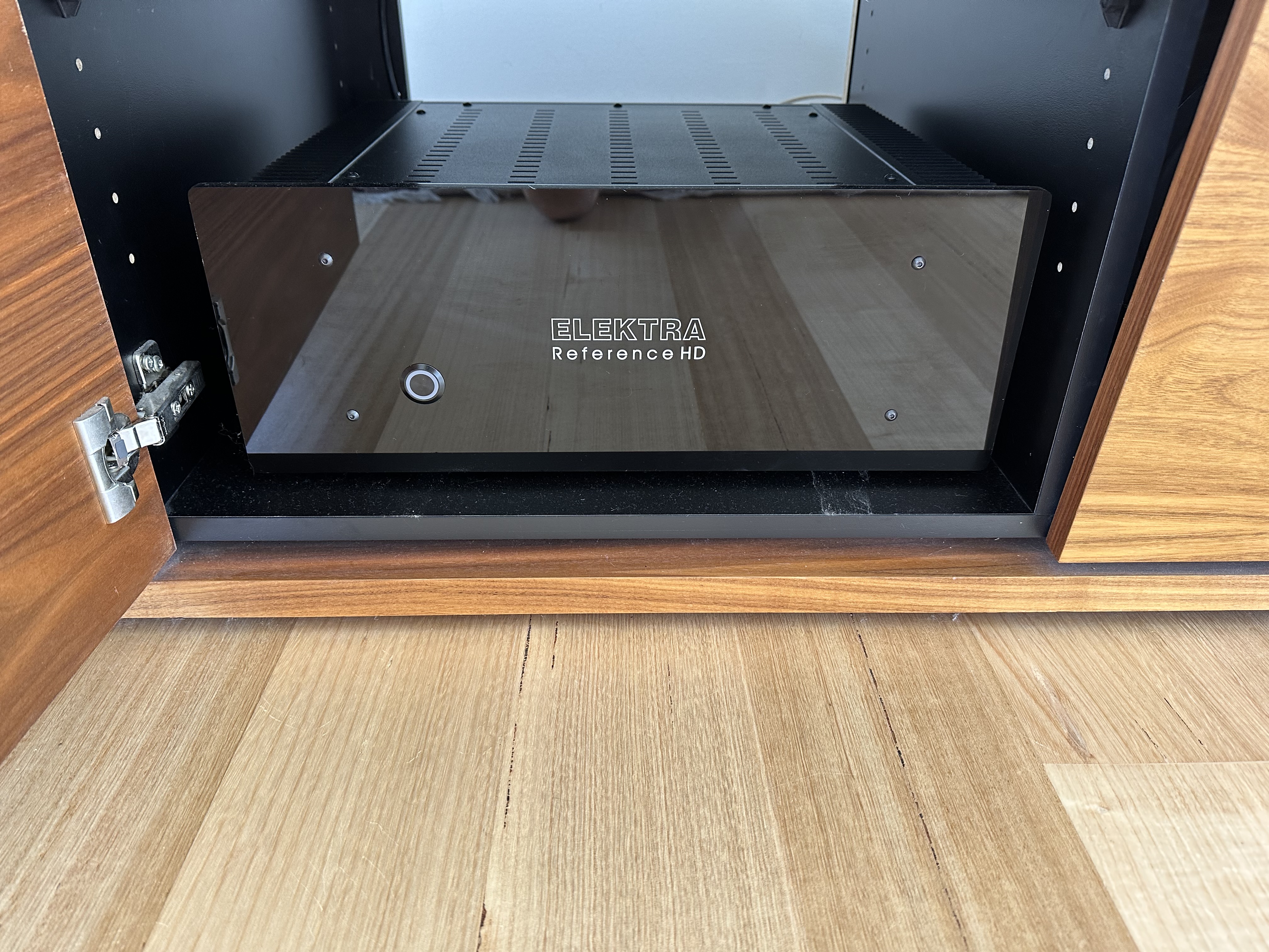 Elektra Audio Reference HD 300