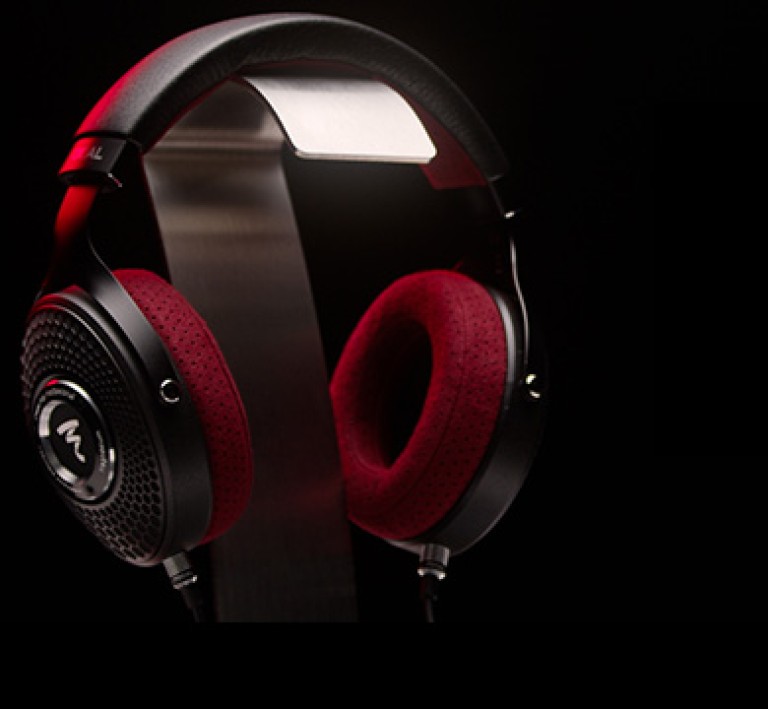 Focal Clear Mg Professional