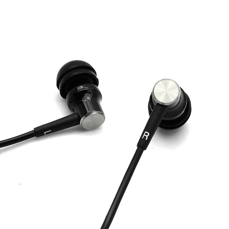 HiFiMAN RE0