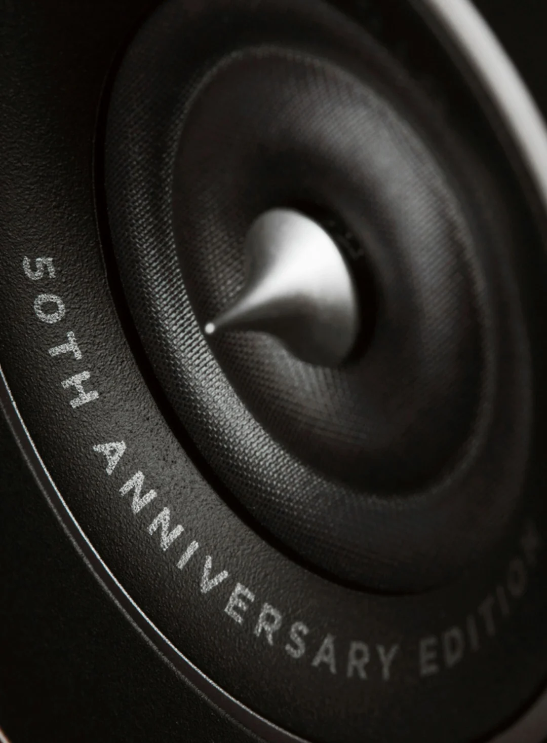 Polk Audio Reserve R600