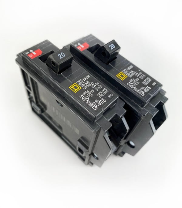 Quantum Science Audio (QSA) US 20 Amp Circuit Breaker