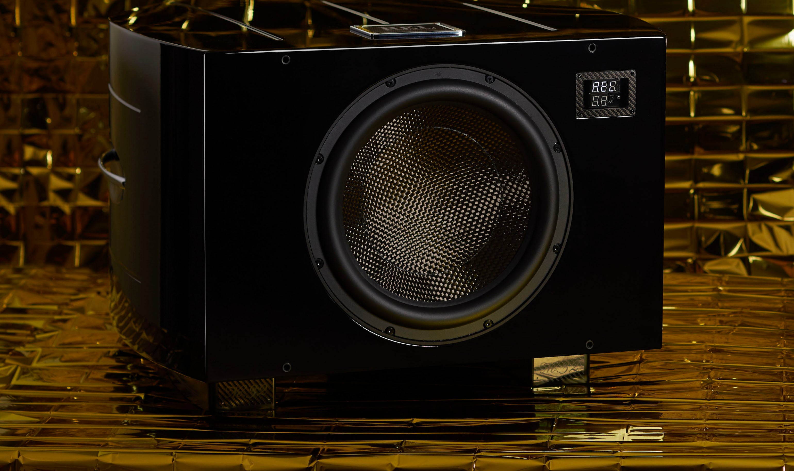 REL Acoustics No. 25