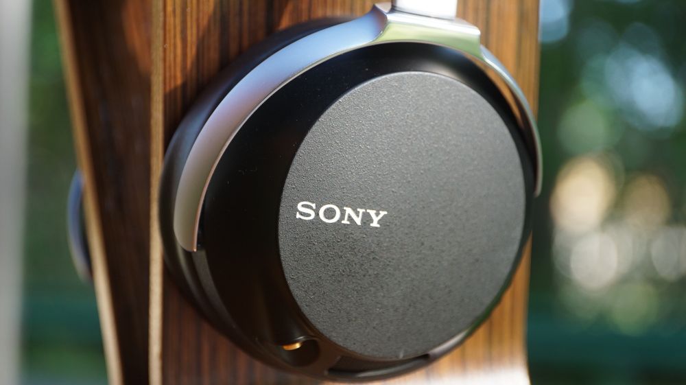 Sony MDR-Z7