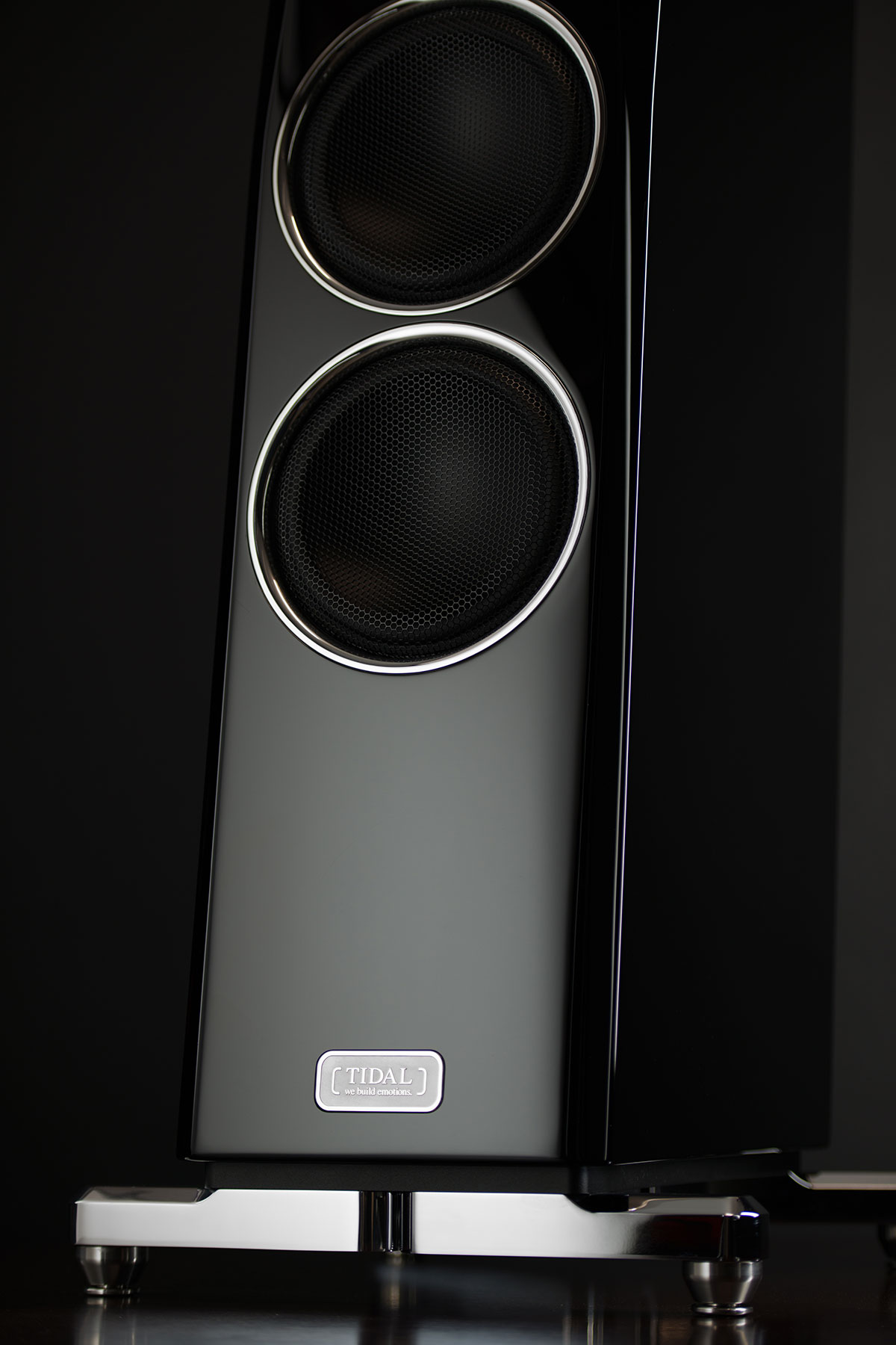 TIDAL Audio Contriva
