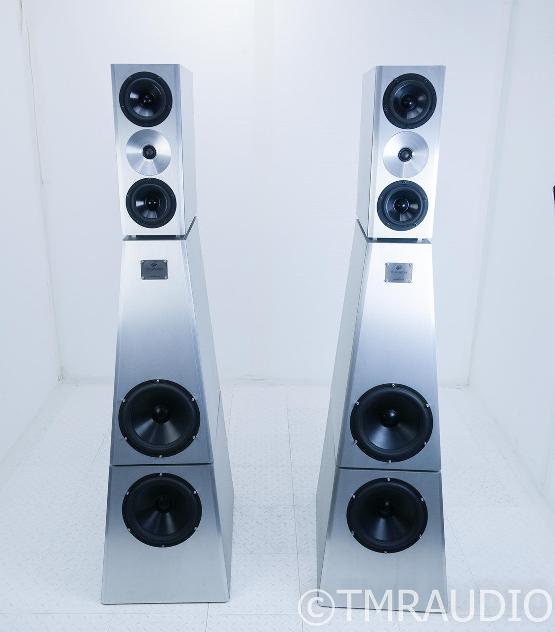 YG Acoustics Anat III Studio