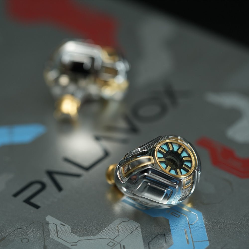 The Steel Heart on its box. Photo: Palavox.