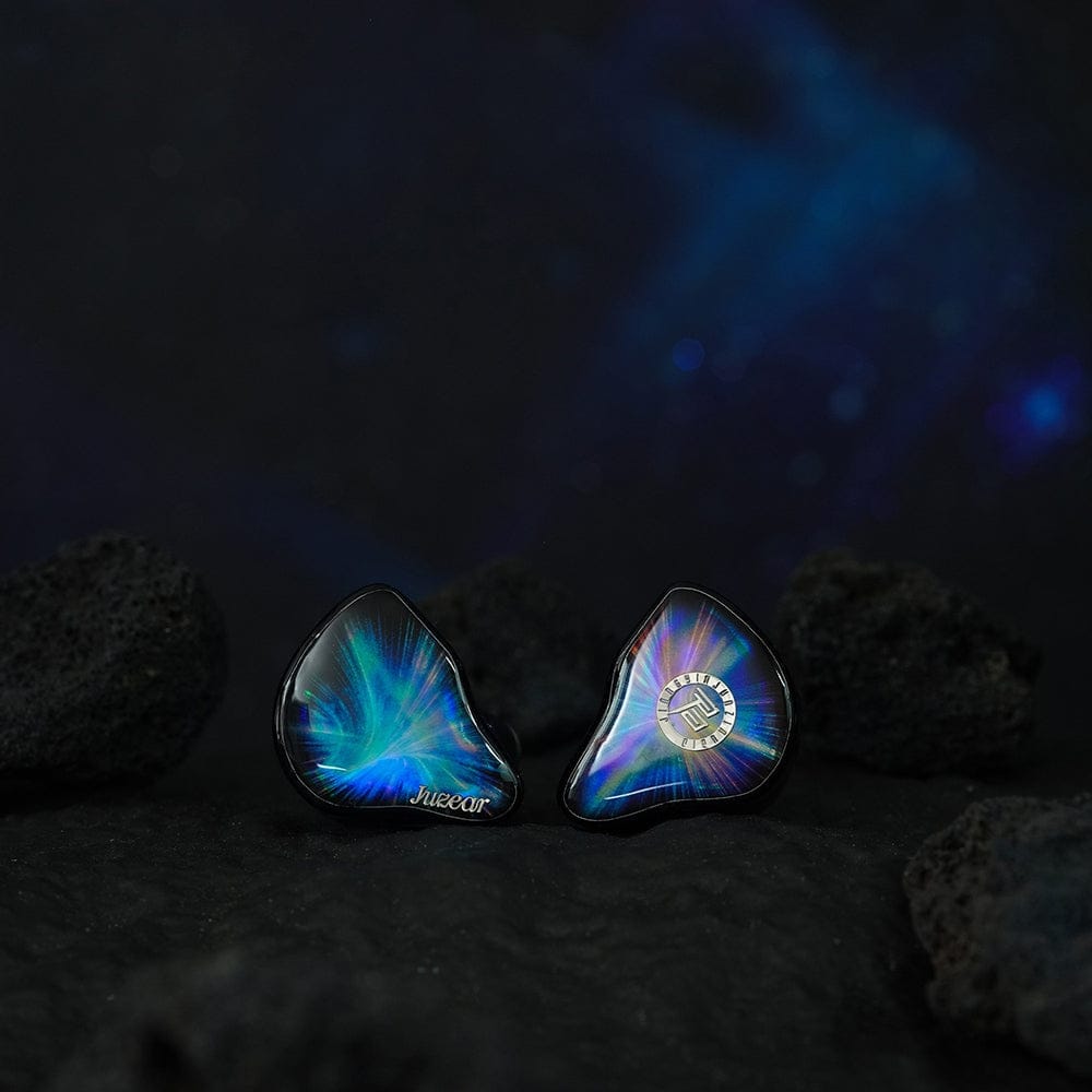 Nebula pair showing the Phantom Colour refraction. Photo: Juzear Audio.